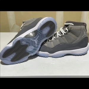 Jordan 11 cool grey size 11